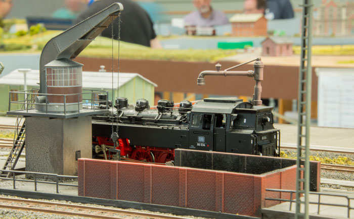 Et damplokomotiv gøres klar i Greventin